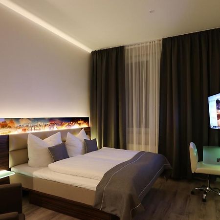H24 Hoteltow Extérieur photo