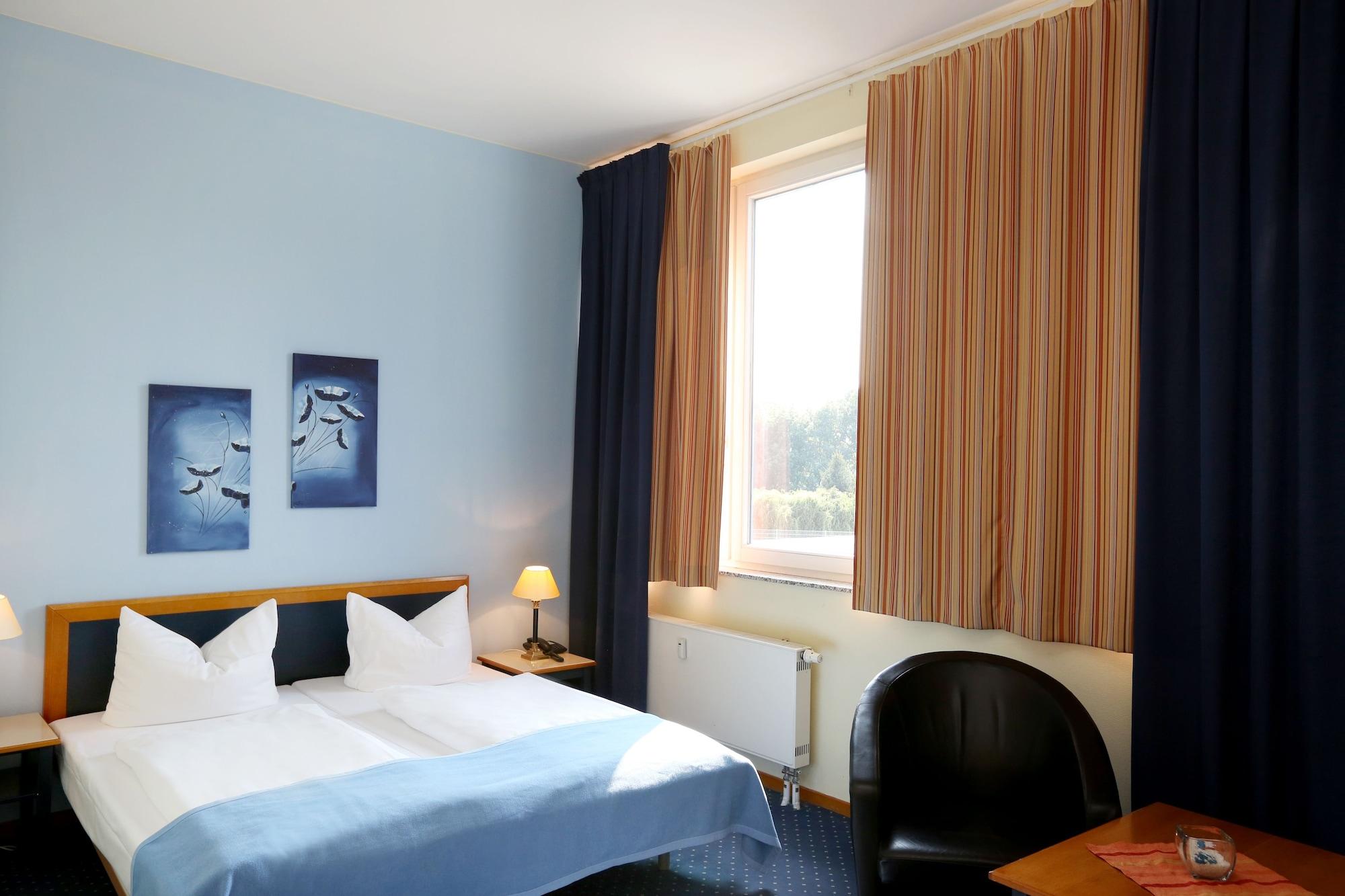 H24 Hoteltow Extérieur photo