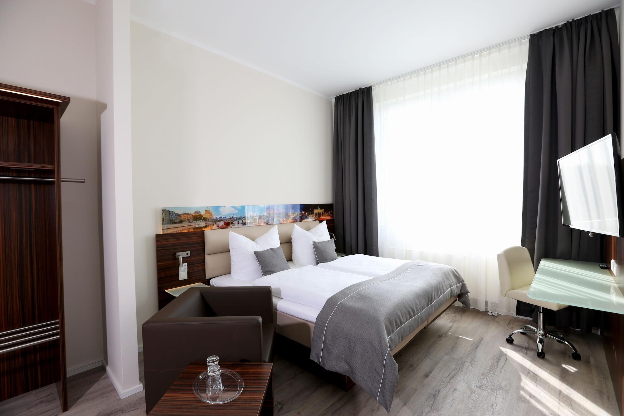 H24 Hoteltow Extérieur photo