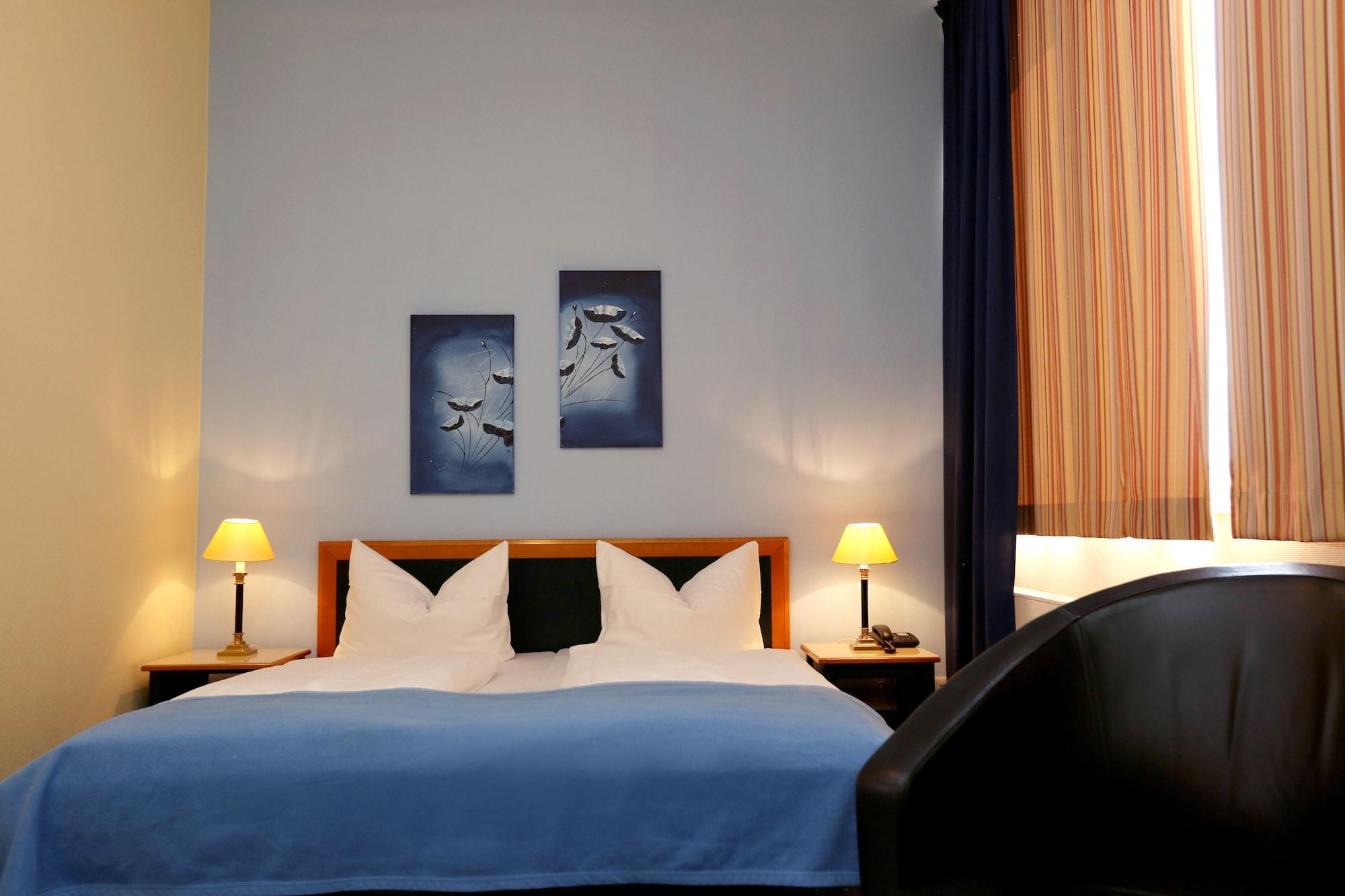H24 Hoteltow Extérieur photo