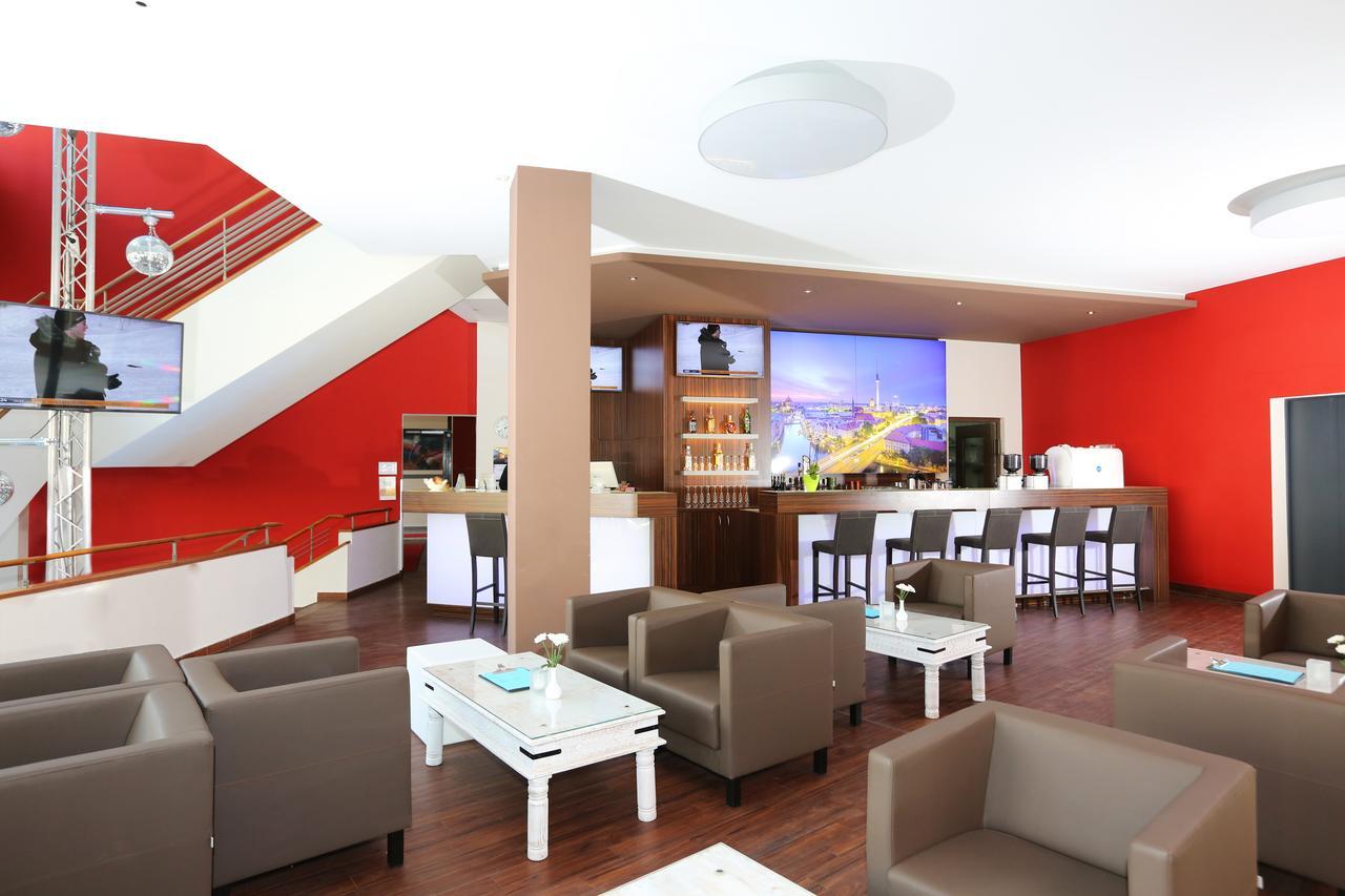 H24 Hoteltow Extérieur photo