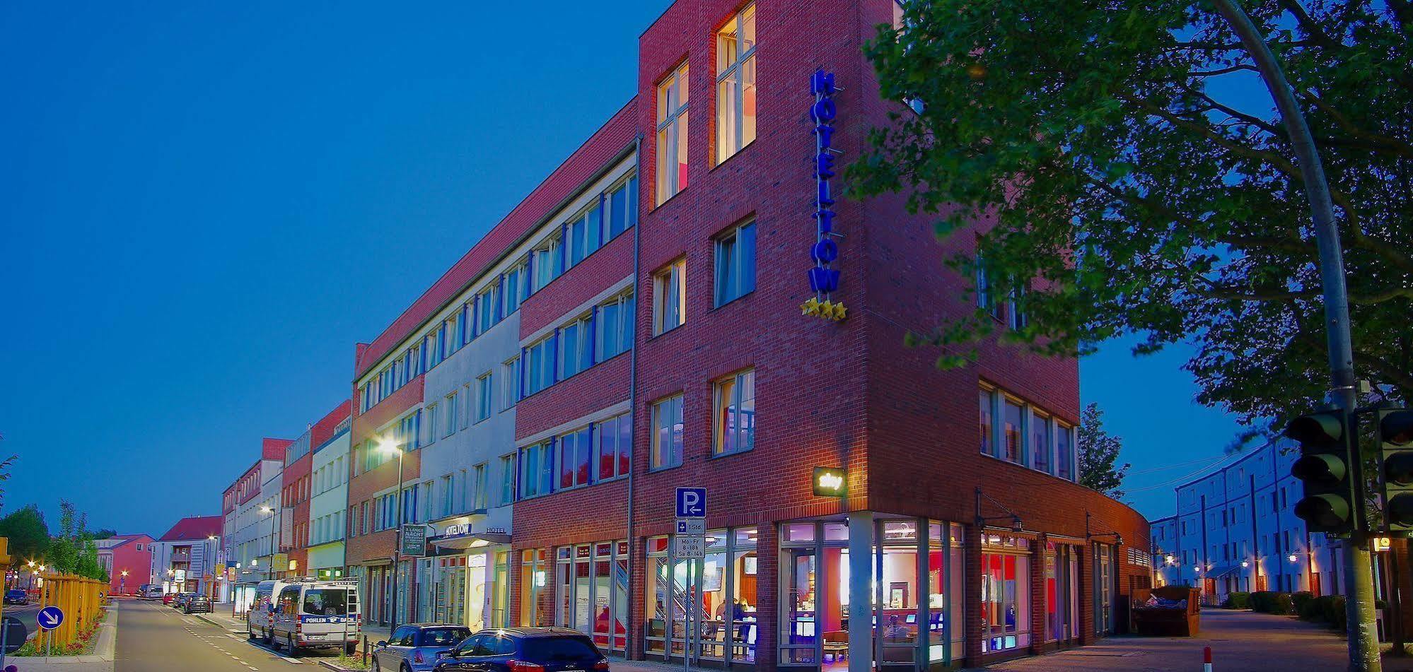 H24 Hoteltow Extérieur photo